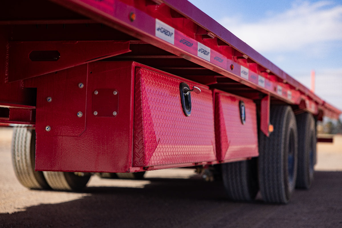 Horizon HYZ Hydraulic Dovetail Flatdeck Trailer