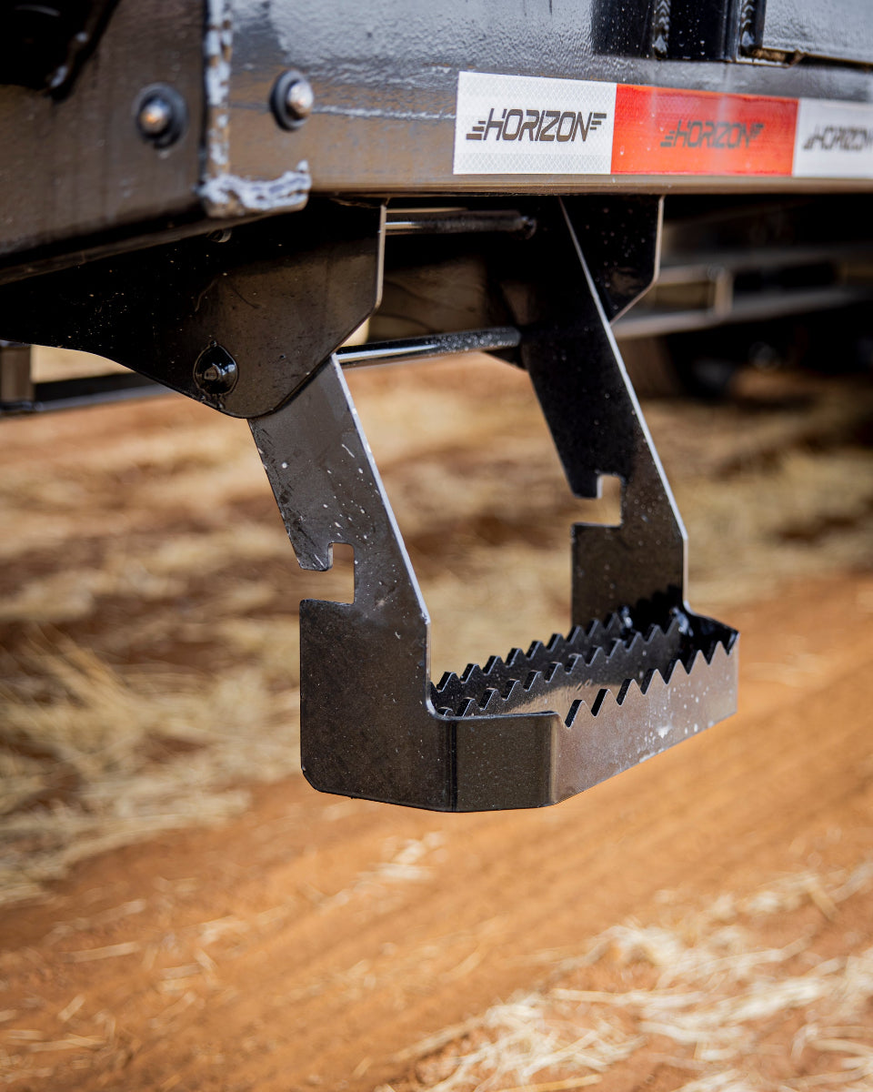 Horizon FYZ Hydraulic Dovetail Flatdeck Trailer